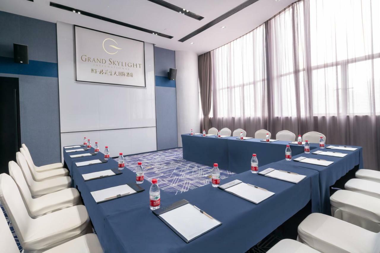 Grand Skylight International Hotel Haoyue Shenzhen Baoan Int'L Exhibition Center Экстерьер фото